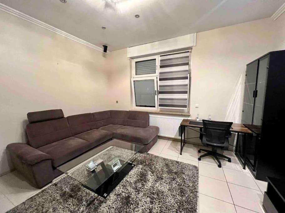 Modernes Appartement In Guter Lage In إسن المظهر الخارجي الصورة